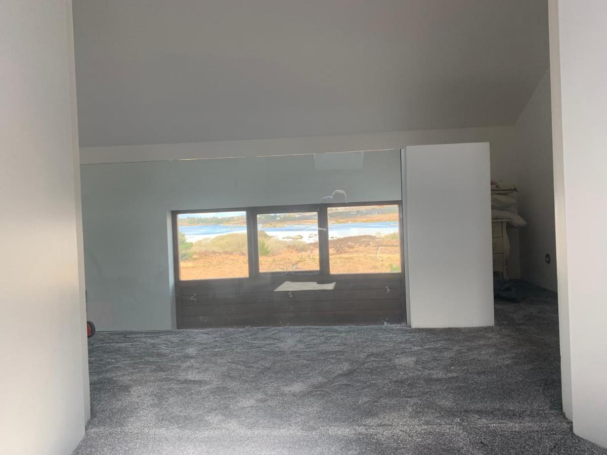 Lough Meela Holiday home *